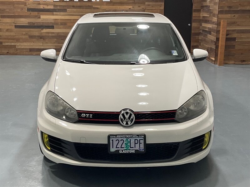 2012 Volkswagen GTI Hatchback 2Dr / 2.0L 4Cyl Turbo / 6-SPEED MANUAL  / Sunroof - Photo 5 - Gladstone, OR 97027