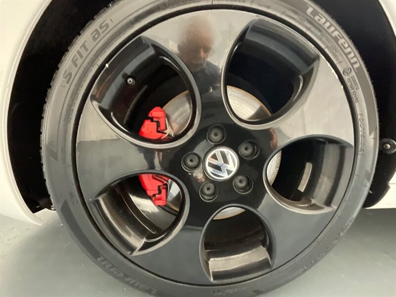2012 Volkswagen GTI Hatchback 2Dr / 2.0L 4Cyl Turbo / 6-SPEED MANUAL  / Sunroof - Photo 43 - Gladstone, OR 97027