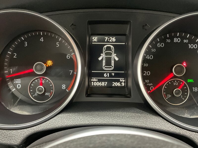 2012 Volkswagen GTI Hatchback 2Dr / 2.0L 4Cyl Turbo / 6-SPEED MANUAL  / Sunroof - Photo 46 - Gladstone, OR 97027