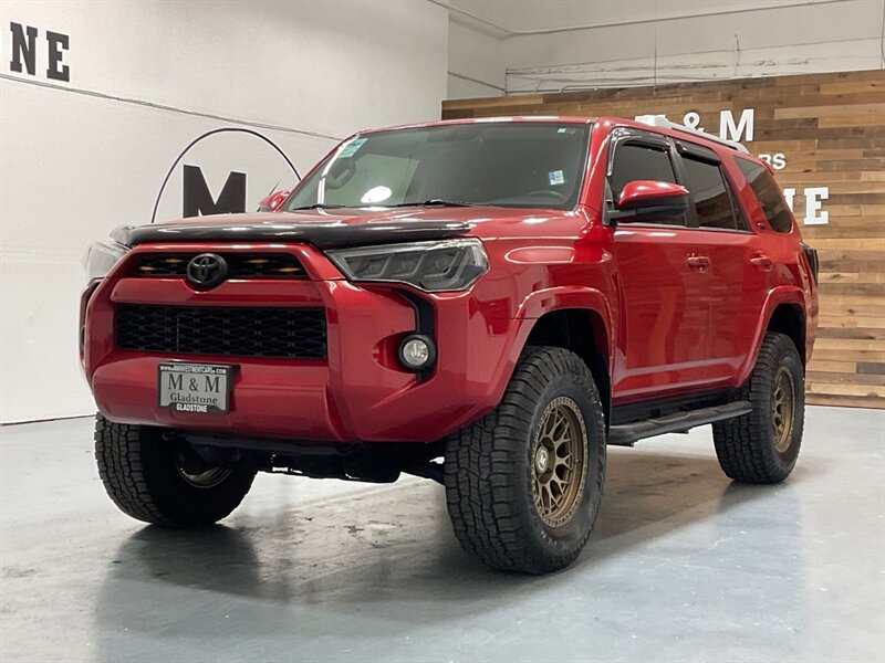 2018 Toyota 4Runner SR5 Sport Utility 4X4 / Backup Camera / LIFTED  / ZERO RUST / LIFTED w. NEW WHEELS - Photo 59 - Gladstone, OR 97027