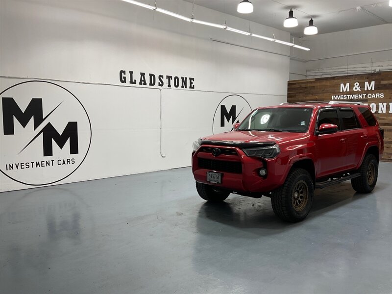 2018 Toyota 4Runner SR5 Sport Utility 4X4 / Backup Camera / LIFTED  / ZERO RUST / LIFTED w. NEW WHEELS - Photo 62 - Gladstone, OR 97027