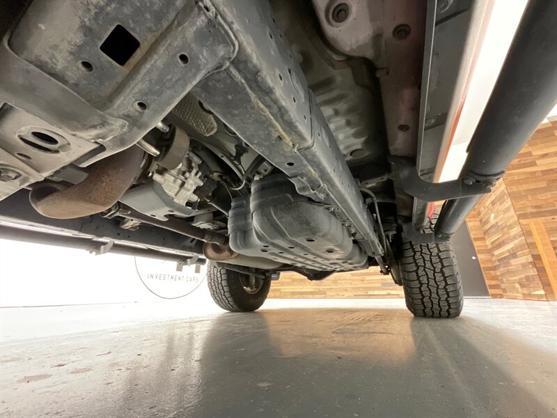 2018 Toyota 4Runner SR5 Sport Utility 4X4 / Backup Camera / LIFTED  / ZERO RUST / LIFTED w. NEW WHEELS - Photo 51 - Gladstone, OR 97027