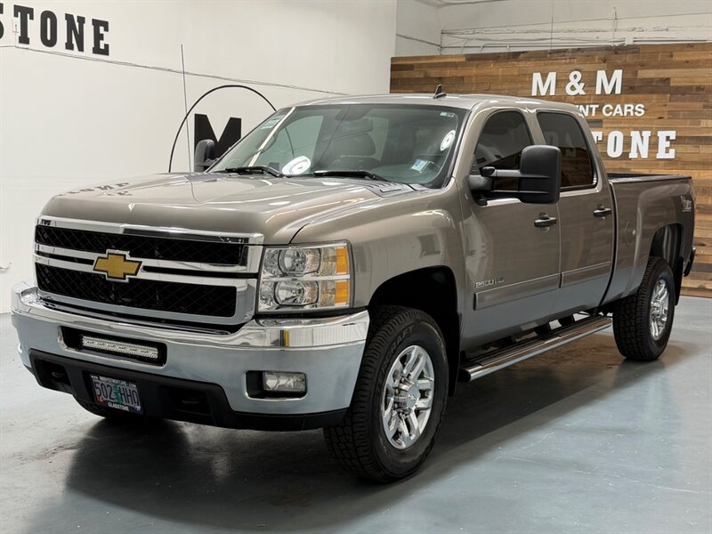2012 Chevrolet Silverado 2500 LT CREW CAB 4X4 / 6.6L DURAMAX / NEW TIRES / Leather / Heated seats / Backup Cam - Photo 1 - Gladstone, OR 97027