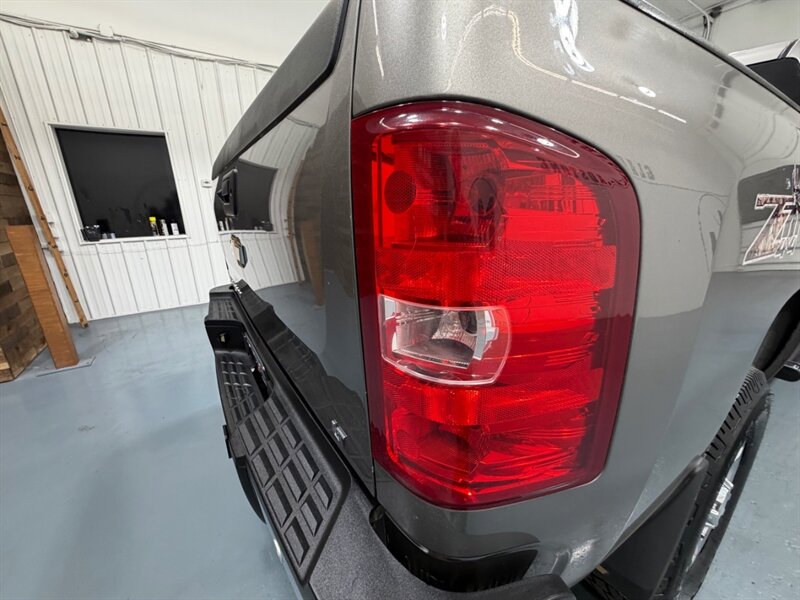 2012 Chevrolet Silverado 2500 LT CREW CAB 4X4 / 6.6L DURAMAX / NEW TIRES / Leather / Heated seats / Backup Cam - Photo 51 - Gladstone, OR 97027