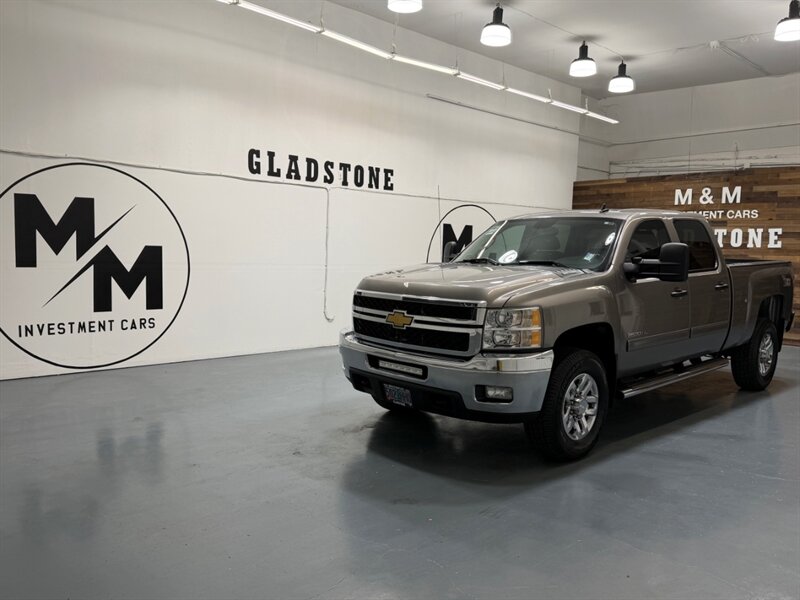 2012 Chevrolet Silverado 2500 LT CREW CAB 4X4 / 6.6L DURAMAX / NEW TIRES / Leather / Heated seats / Backup Cam - Photo 39 - Gladstone, OR 97027