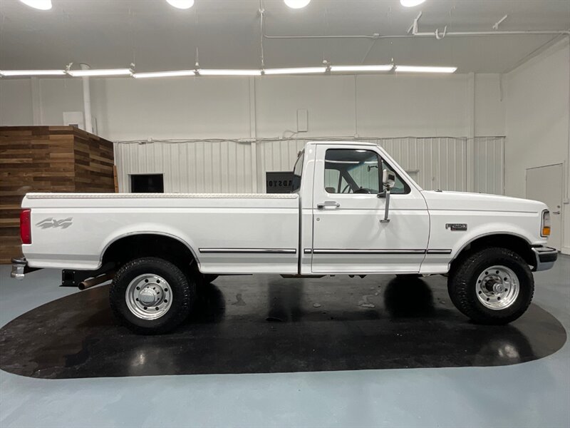 1996 Ford F-250 XLT Standard Cab 4X4 / 7.5L V8 GAS / 80,000 MILES  / NO RUST / CLEAN - Photo 4 - Gladstone, OR 97027