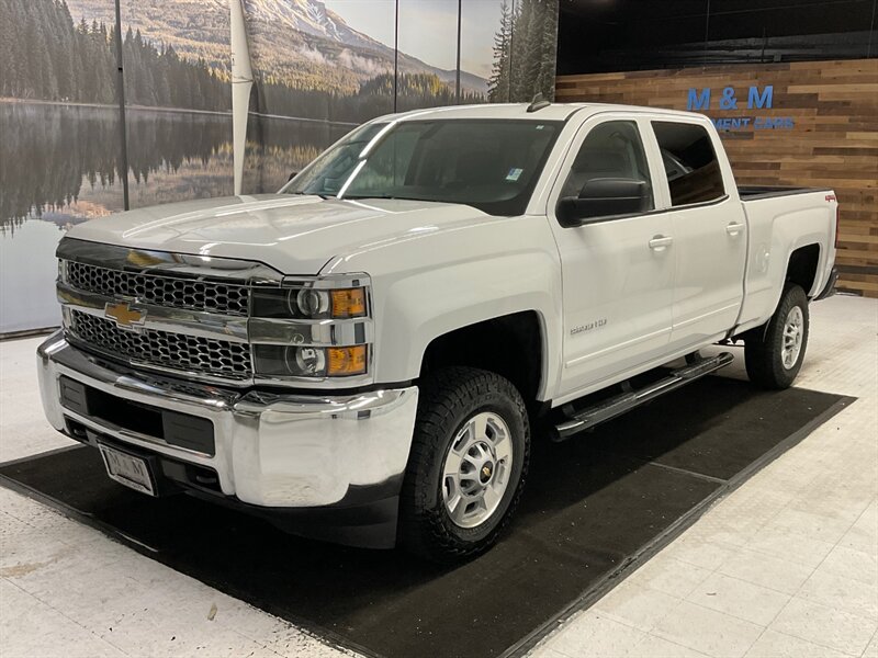 2019 Chevrolet Silverado 2500 LT Crew Cab 4X4 / 6.0L V8 / 1-OWNER / 69K MILES  / SHORT BED / Towing Package / Trailer Brake Controller - Photo 1 - Gladstone, OR 97027