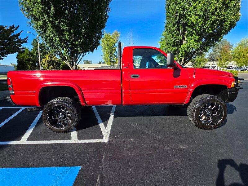 1995 Dodge Ram 2500 12-valve / 4X4 / 5.9 L Diesel / Long Bed / LIFTED / CUMMINS / HOSTILE Wheels / Excellent Condition - Photo 4 - Portland, OR 97217