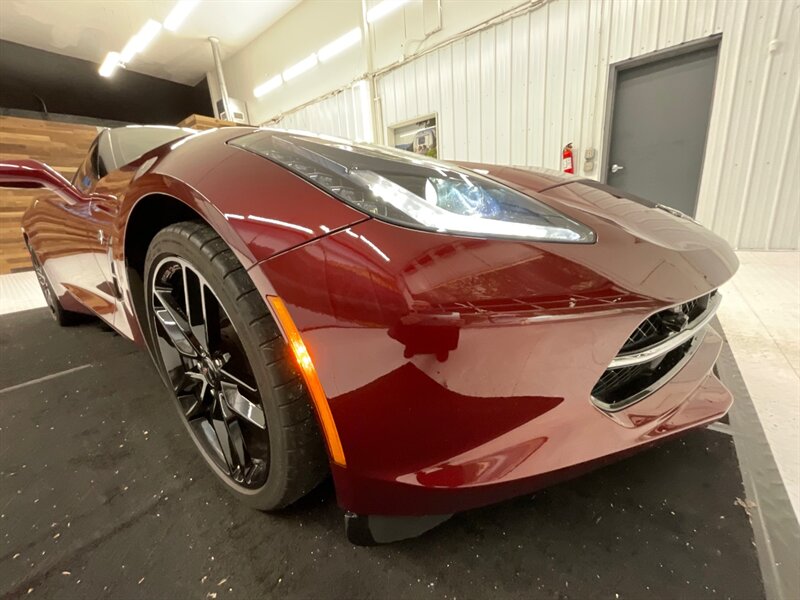 2019 Chevrolet Corvette Stingray Z51 2LT Preferred Group / 9,000 MILES  / 1-OWNER LOCAL CAR / Removable Transparent Roof Panel / LIKE NEW CONDITION !! - Photo 58 - Gladstone, OR 97027