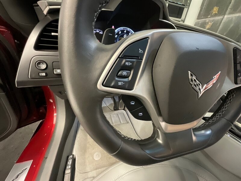 2019 Chevrolet Corvette Stingray Z51 2LT Preferred Group / 9,000 MILES  / 1-OWNER LOCAL CAR / Removable Transparent Roof Panel / LIKE NEW CONDITION !! - Photo 50 - Gladstone, OR 97027