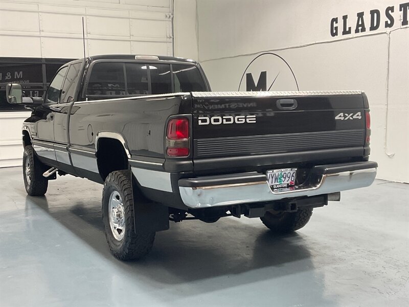 1997 Dodge Ram 2500 4X4 / 5.9L DIESEL / 12-VALVE / 5-SPEED/ 107K MILES  / ZERO RUST - Photo 8 - Gladstone, OR 97027