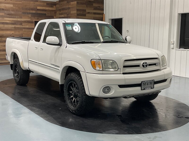 2003 Toyota Tundra Limited 4x4 / 4.7L V8 / 1-OWNER / 106K MILES  / NO RUST / Excel Cond - Photo 2 - Gladstone, OR 97027