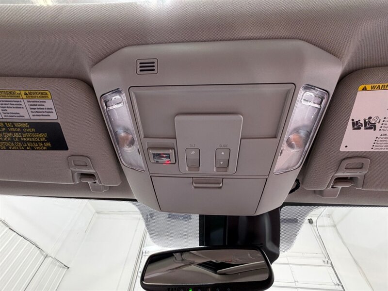 2021 Toyota Tundra 1794 Edition 5.7L V8 / 4X4 / CREW CAB / LEATHER / ZERO RUST / NEW TIRES / EXCLT COND - Photo 46 - Gladstone, OR 97027