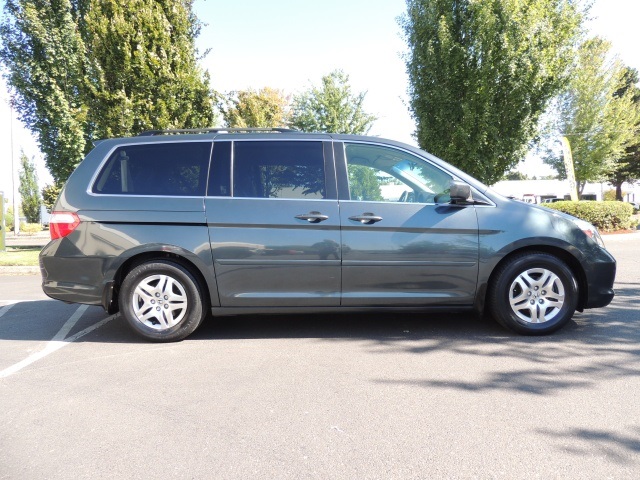 2006 Honda Odyssey EX / Leather/ Power Sliding Doors / Excel Cond   - Photo 4 - Portland, OR 97217