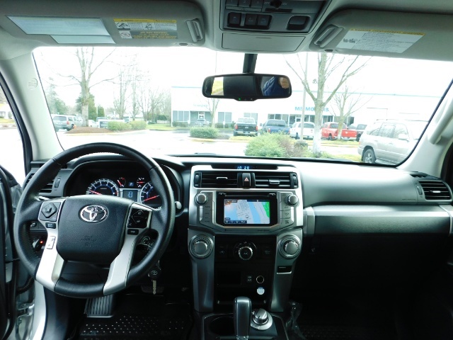 2018 Toyota 4Runner PREMIUM 4WD HEATED LEATHER 3RD SEAT/ NAV / LIFTED   - Photo 18 - Portland, OR 97217