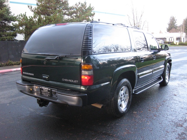 2004 Chevrolet Suburban 1500 LT/4WD/ Leather/Moonroof/3rd seat   - Photo 5 - Portland, OR 97217