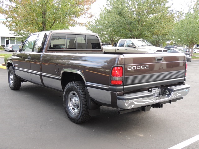 1997 Dodge Ram 2500 Laramie SLT / 2WD / Cummins Diesel / 12-VALVE   - Photo 7 - Portland, OR 97217