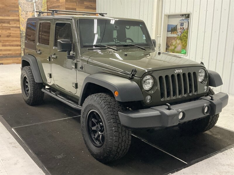 2015 Jeep Wrangler Unlimited Sport 4X4 / 3.6L V6 /HARD TOP/ 73K MILES  / LOCAL SUV / Excel Cond - Photo 2 - Gladstone, OR 97027