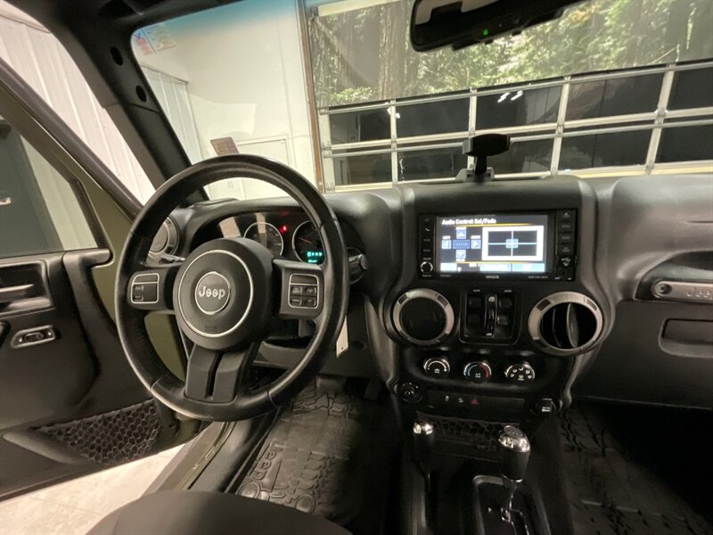 2015 Jeep Wrangler Unlimited Sport 4X4 / 3.6L V6 /HARD TOP/ 73K MILES  / LOCAL SUV / Excel Cond - Photo 20 - Gladstone, OR 97027