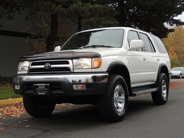 1999 Toyota 4Runner SR5/ 4x4 / 6Cyl 3.4L / 5-Speed Manual/ 89k miles