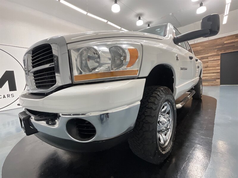 2006 Dodge Ram 2500 SLT 4X4 / 5.9L CUMMINS DIESEL HO / NO RUST  / SHORT BED - Photo 46 - Gladstone, OR 97027