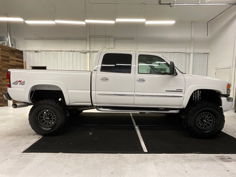 2006 GMC Sierra 2500 SLT 4X4 / 6.6L DIESEL / LBZ MOTOR / LIFTED LIFTED  /1-OWNER / BRAND NEW 38 " MUD TIRES & 17 " METHOD WHEELS / ALLISON TRANNY /ONLY 117,000 MILES - Photo 4 - Gladstone, OR 97027