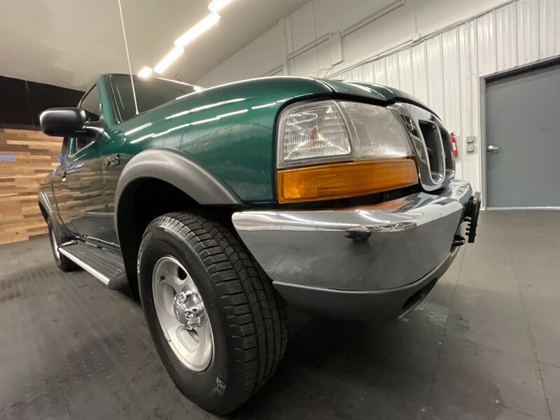 2000 Ford Ranger XLT Extended Cab 4-Door /4X4 / V6 3.0L / 5-SPEED  LOCAL TRUCK / RUST FREE / SUPER CLEAN / 120,000 MILES - Photo 10 - Gladstone, OR 97027