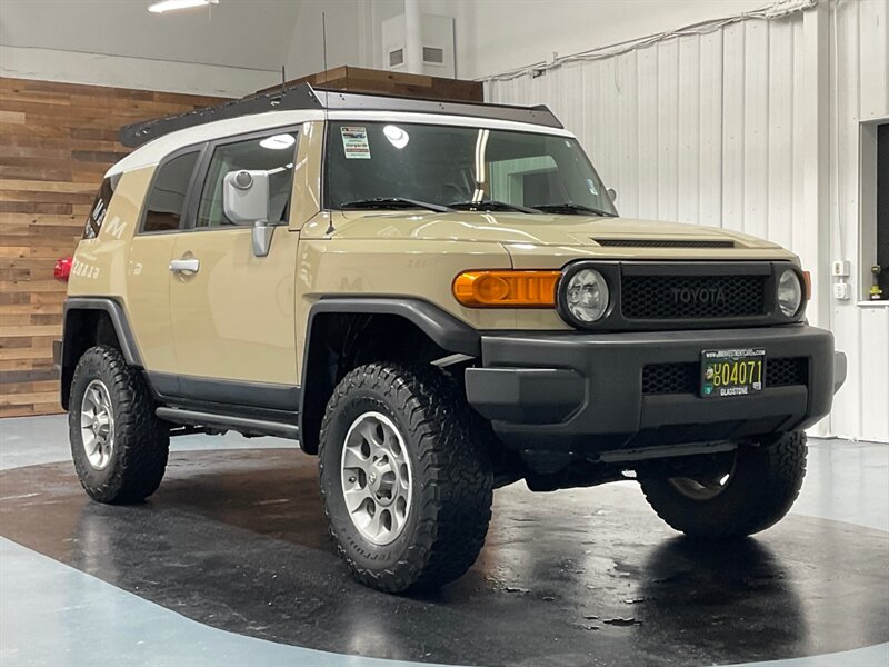 2011 Toyota FJ Cruiser 4X4 / V6 / Backup Camera / NO RUST / 109K MILES  / REAR DIFF LOCK - Photo 45 - Gladstone, OR 97027