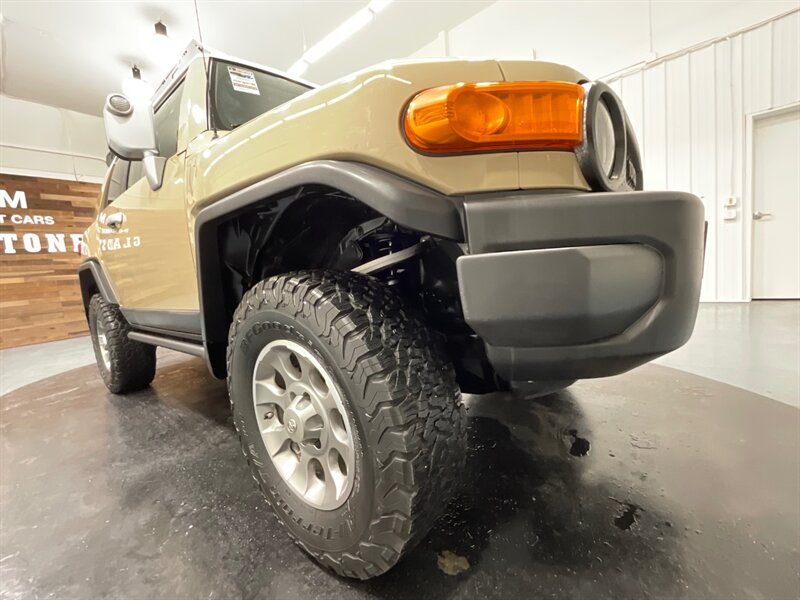 2011 Toyota FJ Cruiser 4X4 / V6 / Backup Camera / NO RUST / 109K MILES  / REAR DIFF LOCK - Photo 48 - Gladstone, OR 97027