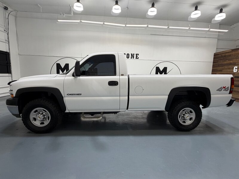 2001 Chevrolet Silverado 2500 2500HD LS Regular Cab 4X4 8.1L V8 / NEW TIRES / LONG BED / ZERO RUST / 136K MILES - Photo 3 - Gladstone, OR 97027