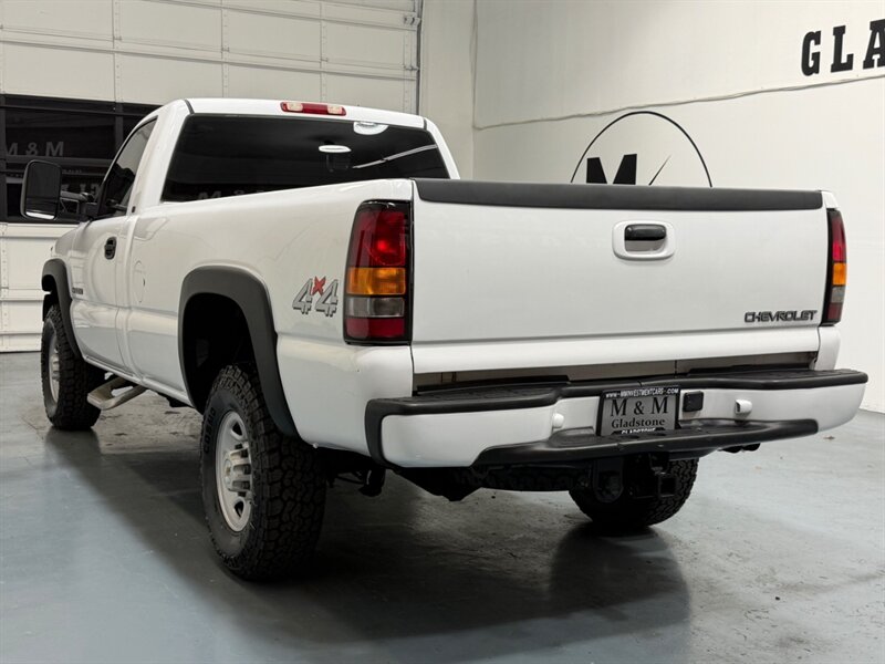 2001 Chevrolet Silverado 2500 2500HD LS Regular Cab 4X4 8.1L V8 / NEW TIRES / LONG BED / ZERO RUST / 136K MILES - Photo 8 - Gladstone, OR 97027