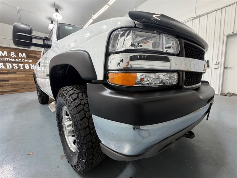2001 Chevrolet Silverado 2500 2500HD LS Regular Cab 4X4 8.1L V8 / NEW TIRES / LONG BED / ZERO RUST / 136K MILES - Photo 44 - Gladstone, OR 97027