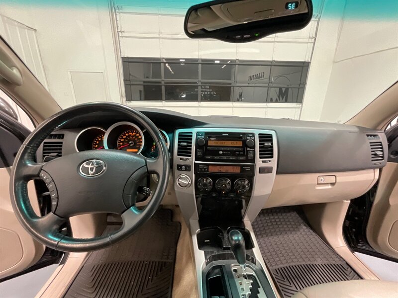 2006 Toyota 4Runner Limited Sport Utility 4.0L V6 / Leather / Sunroof  / Heated Seats / Local RUST FREE - Photo 15 - Gladstone, OR 97027