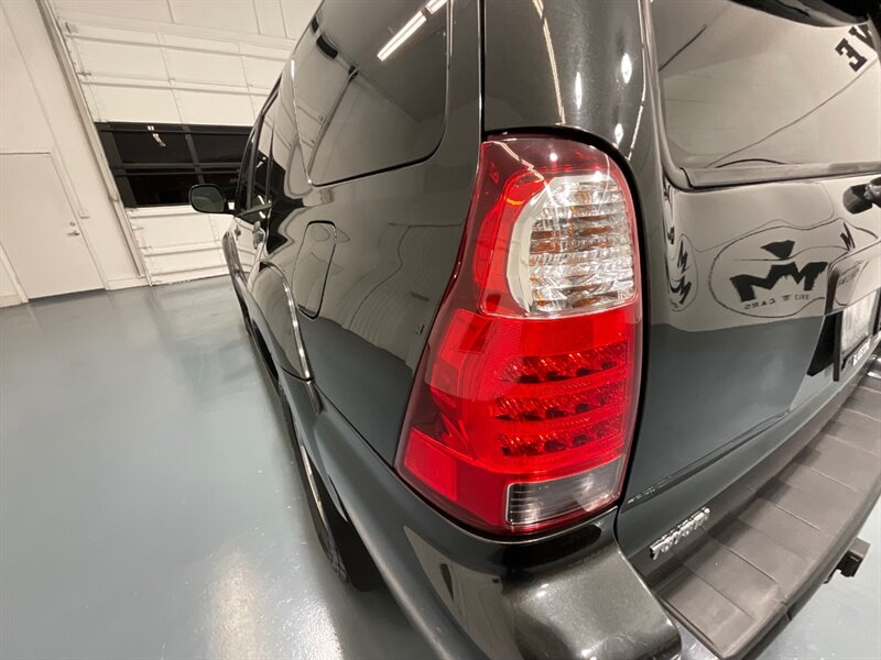 2006 Toyota 4Runner Limited Sport Utility 4.0L V6 / Leather / Sunroof  / Heated Seats / Local RUST FREE - Photo 48 - Gladstone, OR 97027