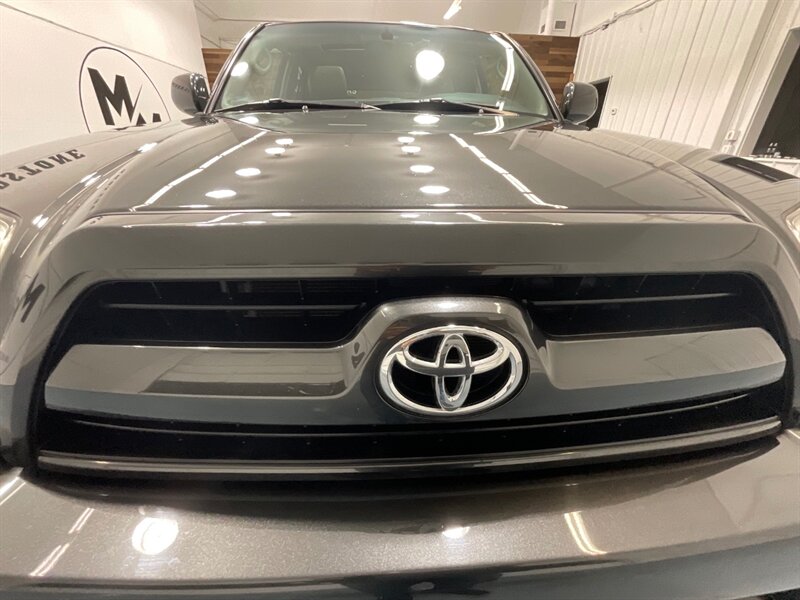 2006 Toyota 4Runner Limited Sport Utility 4.0L V6 / Leather / Sunroof  / Heated Seats / Local RUST FREE - Photo 50 - Gladstone, OR 97027