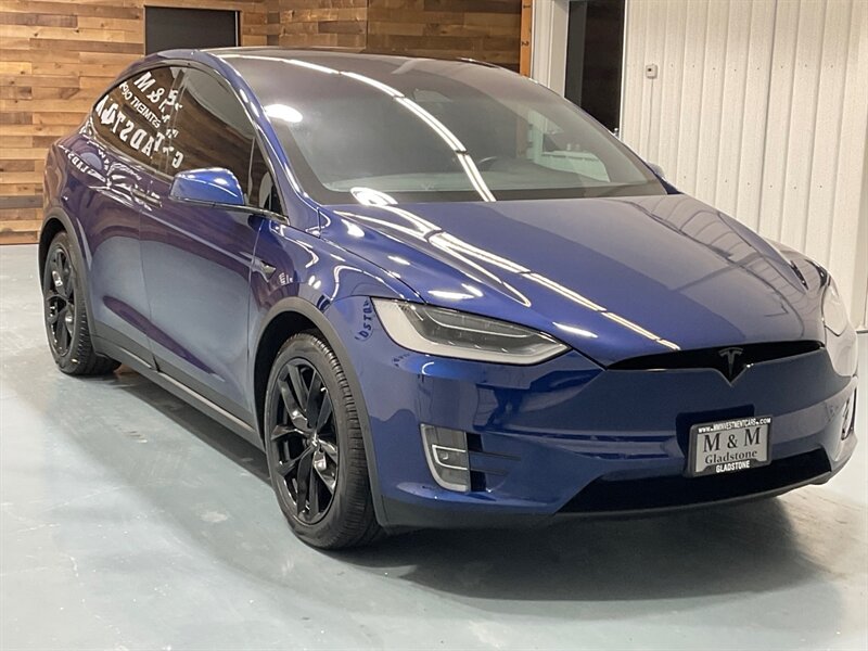 2018 Tesla Model X 100D Sport Utility AWD / 1-OWNER / 27,000 MILES  / Enhanced Auto Pilot / Leather LOADED - Photo 2 - Gladstone, OR 97027