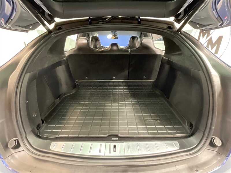2018 Tesla Model X 100D Sport Utility AWD / 1-OWNER / 27,000 MILES  / Enhanced Auto Pilot / Leather LOADED - Photo 13 - Gladstone, OR 97027