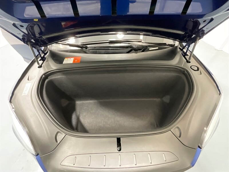 2018 Tesla Model X 100D Sport Utility AWD / 1-OWNER / 27,000 MILES  / Enhanced Auto Pilot / Leather LOADED - Photo 32 - Gladstone, OR 97027