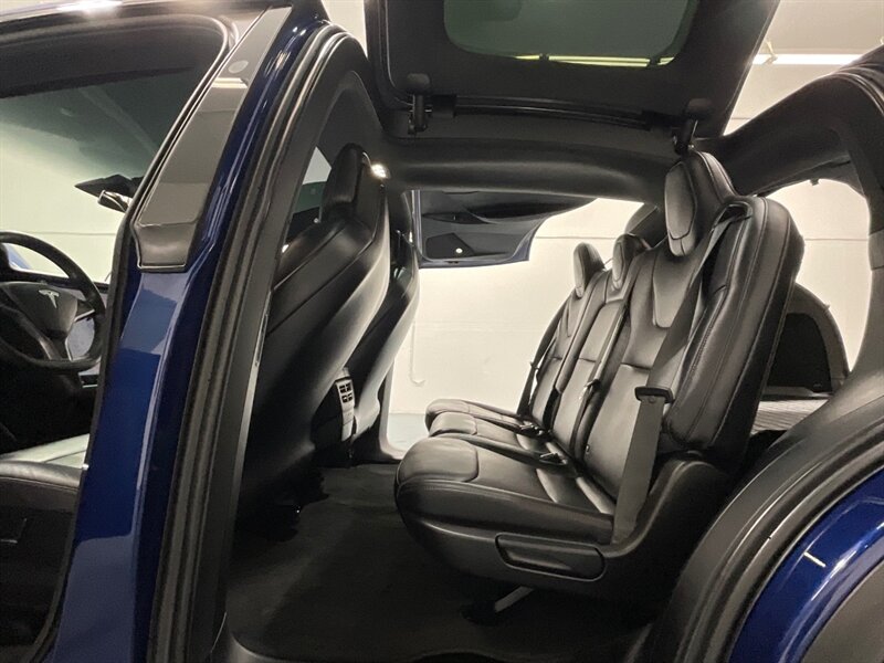 2018 Tesla Model X 100D Sport Utility AWD / 1-OWNER / 27,000 MILES  / Enhanced Auto Pilot / Leather LOADED - Photo 12 - Gladstone, OR 97027