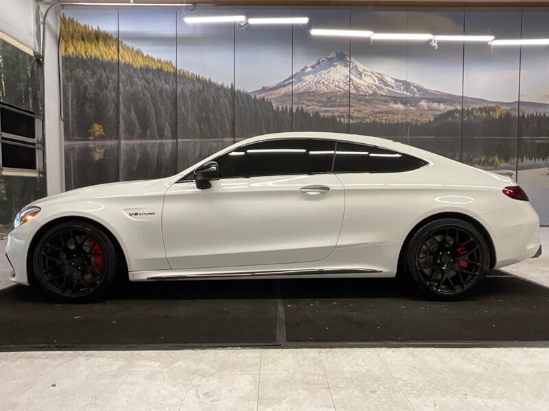 2017 Mercedes-Benz AMG C 63 S Coupe / V8 TWINTURBO / Premium Pkg 3  / AMG NIGHT PKG / AMG Performance Exhaust / Premium 3 Pkg / 49.000 MILES - Photo 3 - Gladstone, OR 97027