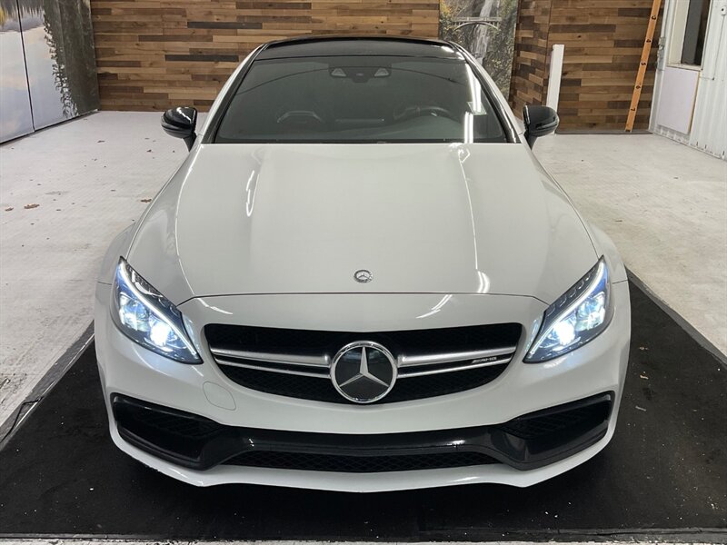 2017 Mercedes-Benz AMG C 63 S Coupe / V8 TWINTURBO / Premium Pkg 3  / AMG NIGHT PKG / AMG Performance Exhaust / Premium 3 Pkg / 49.000 MILES - Photo 5 - Gladstone, OR 97027