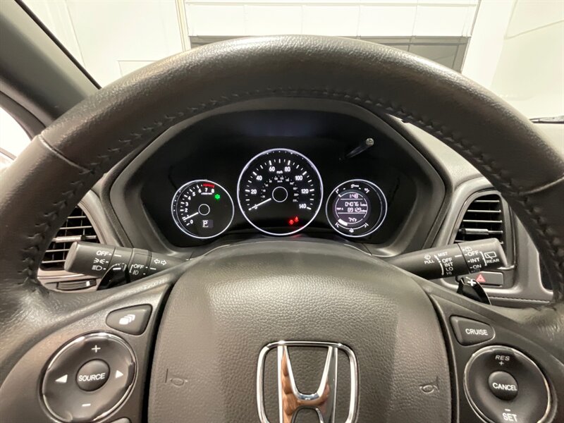 2020 Honda HR-V Sport SUV AWD / 4Cyl / Backup Cam / 40,000 MILES  / LOCAL SUV - Photo 44 - Gladstone, OR 97027