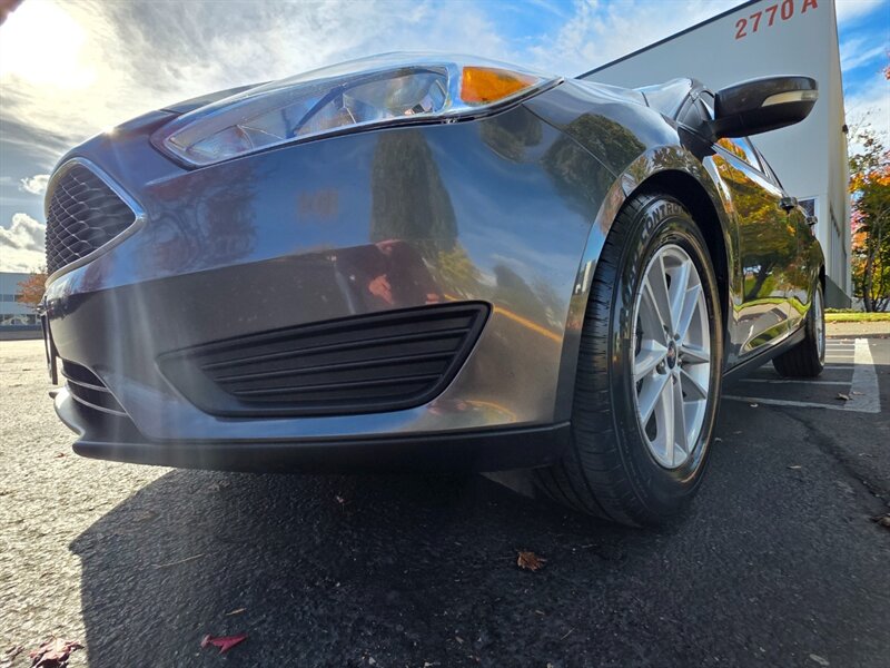 2018 Ford Focus SE BACK-UP CAM / PARK SENSORS / BLIND SPOT MONITOR / LOCAL FRESH TRADE-IN / EXCELLENT CONDITION - Photo 9 - Portland, OR 97217