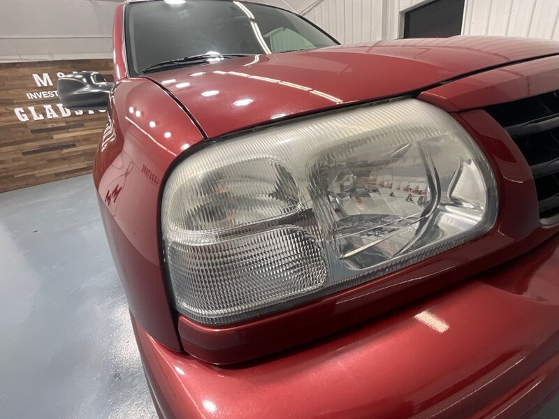 2001 Suzuki Vitara JLX Sport Utility 4X4 / 4Cyl / 1-OWNER / 59K MILES  / ZERO RUST / BRAND NEW TIRES - Photo 27 - Gladstone, OR 97027