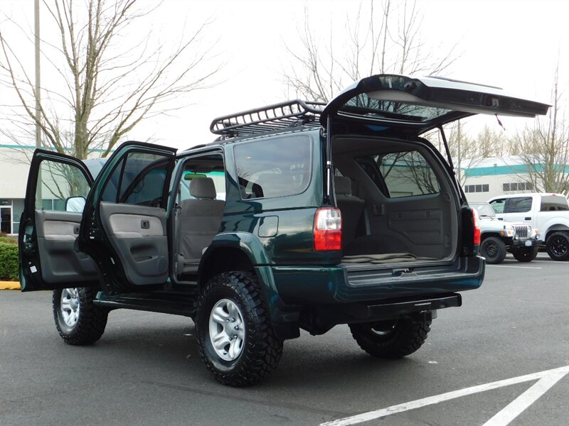 2001 Toyota 4Runner 4X4 / V6 CENTER LOCK / TIMING BELT DONE / LIFTED !   - Photo 26 - Portland, OR 97217