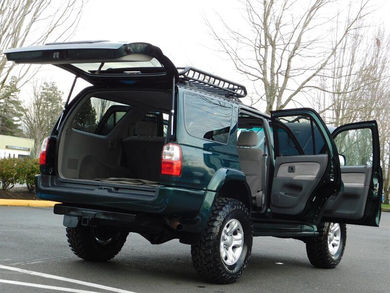 2001 Toyota 4Runner 4X4 / V6 CENTER LOCK / TIMING BELT DONE / LIFTED !   - Photo 28 - Portland, OR 97217