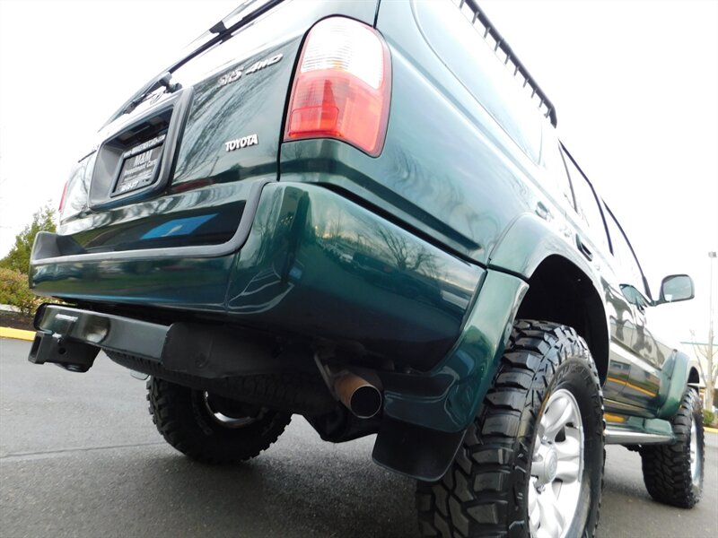 2001 Toyota 4Runner 4X4 / V6 CENTER LOCK / TIMING BELT DONE / LIFTED !   - Photo 11 - Portland, OR 97217