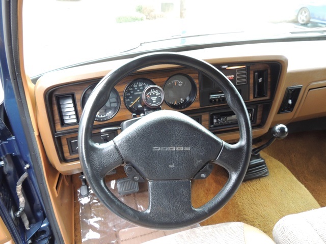 1993 dodge ram interior