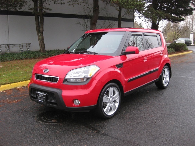 2010 Kia Soul Soul+/ Sport Edition/ Moonroof/ Auto / Warranty