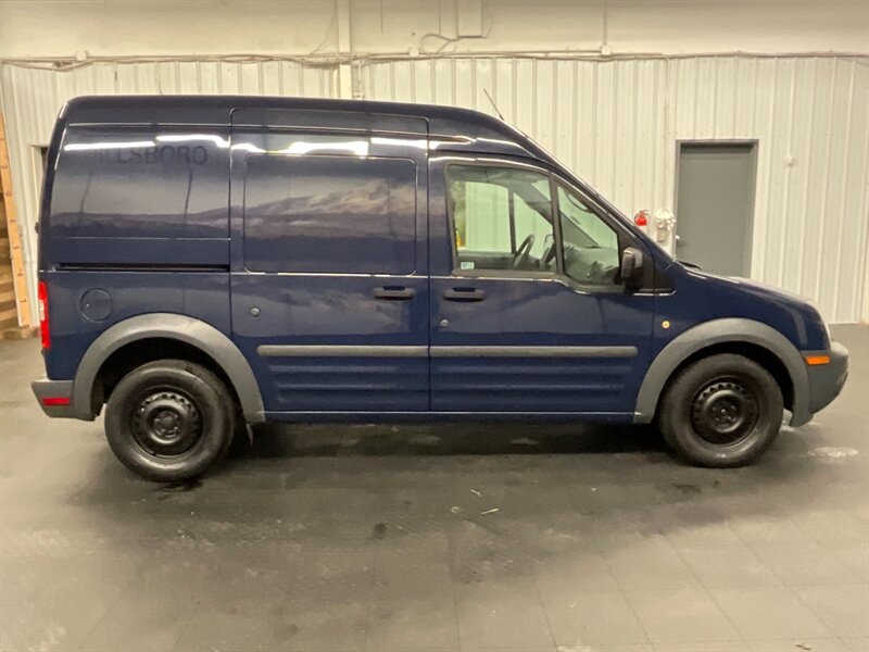 2013 Ford Transit Connect Cargo Van /2nd Sliding door /1-Owner /71,000 MILES  LOCAL OREGON VAN / Excel Cond / CARGO VAN - Photo 4 - Gladstone, OR 97027